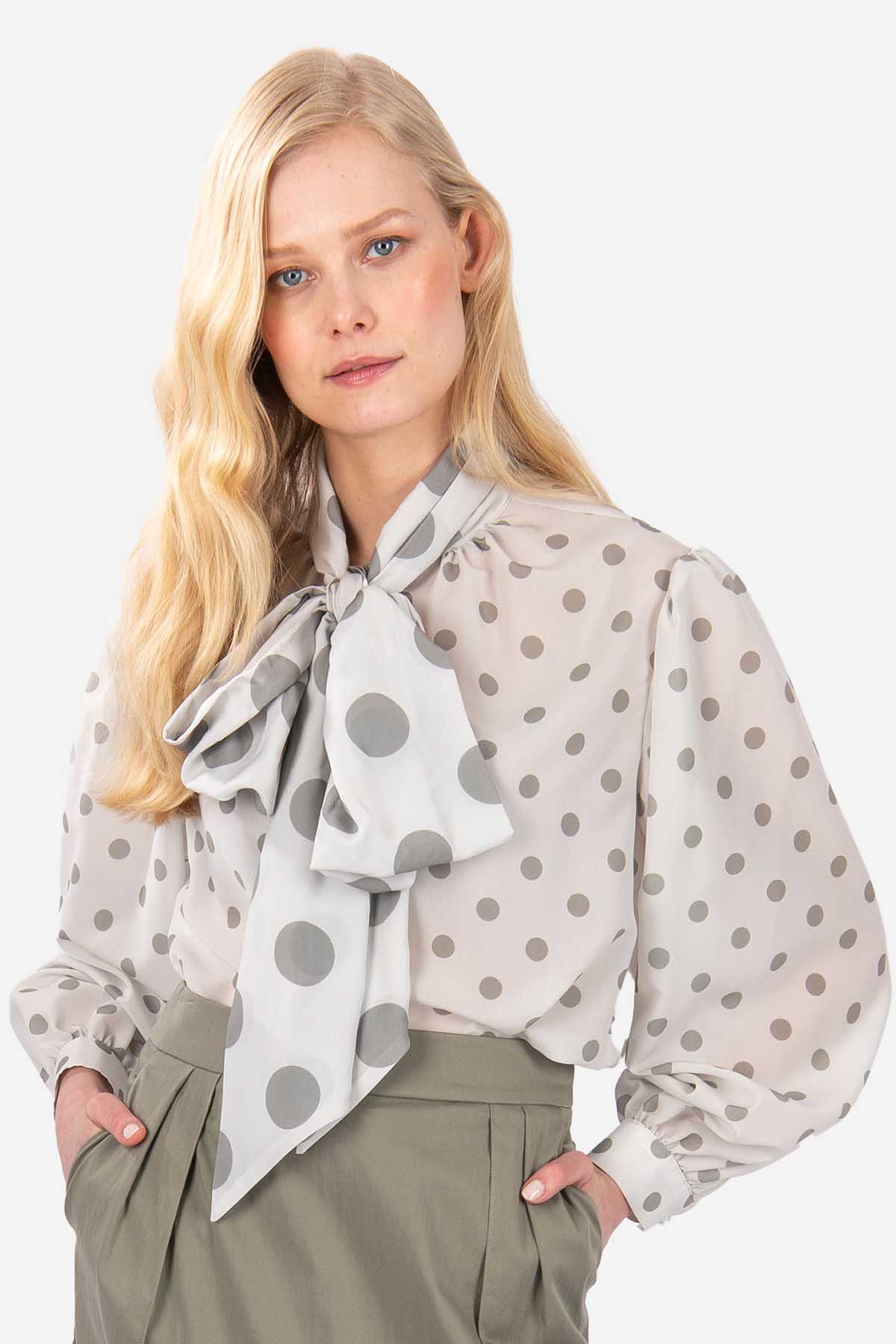 FRN LINE – Beige Tie-Neck Blouse with Pearl Buttons for Women FRN1003