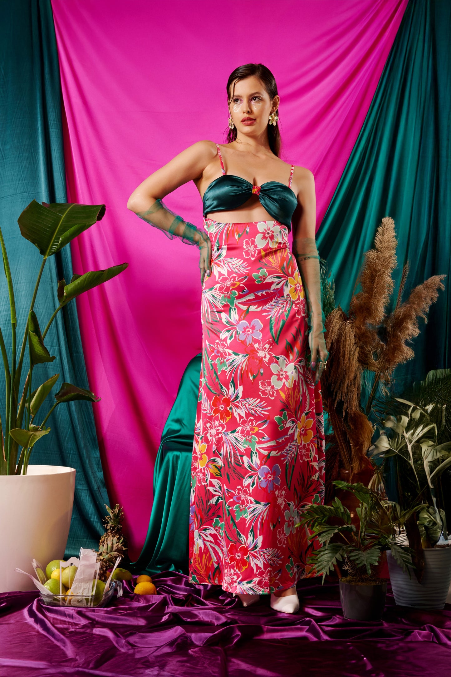 Rhea – Plunge Gown in Emerald Tropic