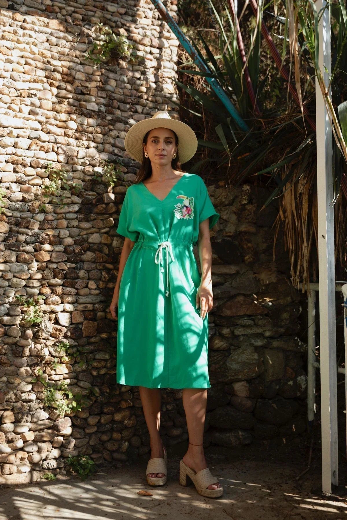 FRN LINE – Green Tropical Embroidered V-Neck Midi Dress for Women FRN30399