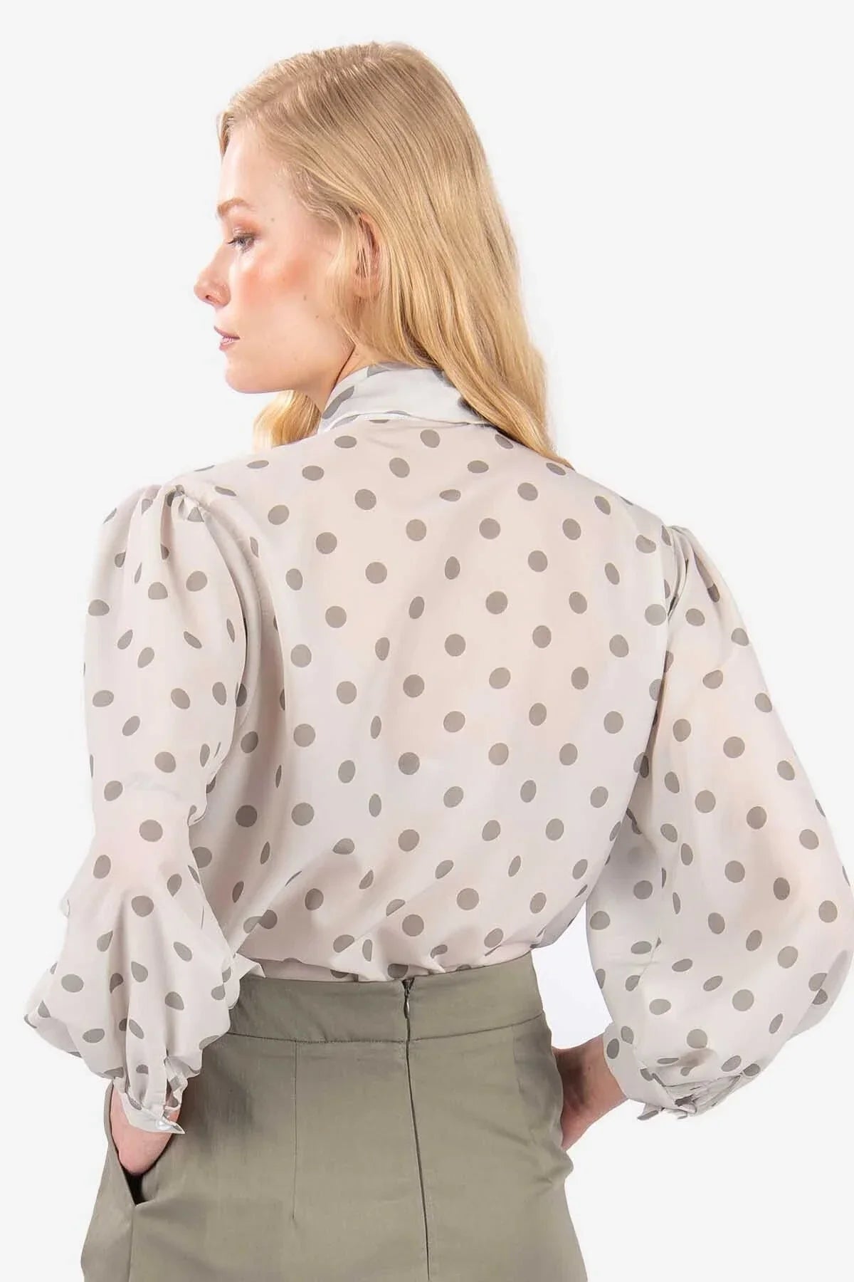 FRN LINE – Beige Tie-Neck Blouse with Pearl Buttons for Women FRN1003