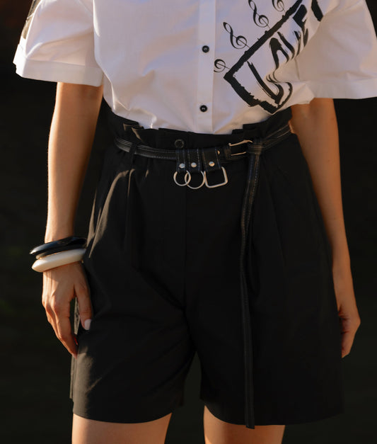 FRN LINE – Black Drawstring Waist Shorts for Women FRN60030