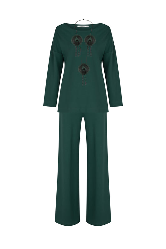 FRN LINE – Green Knit Flared-Leg Set with Appliqué Detail for Women FRN6101