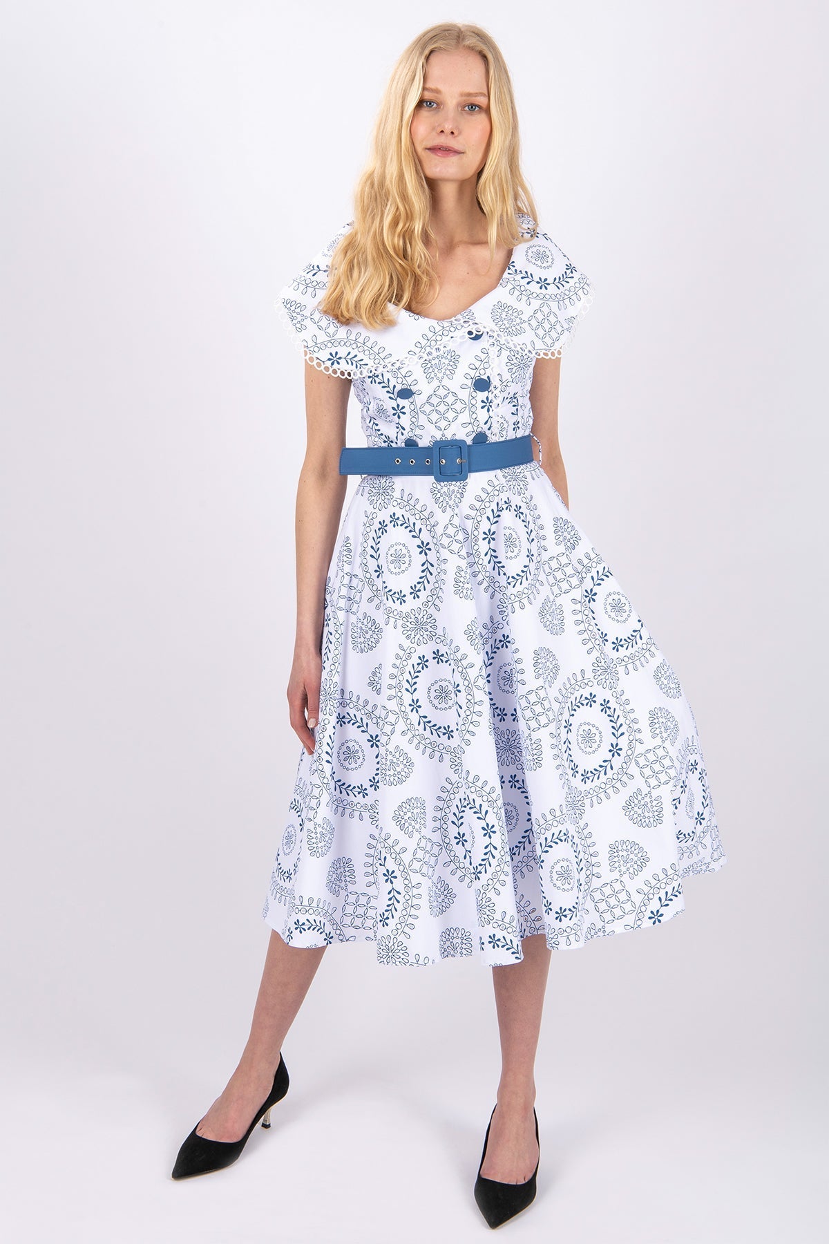 FRN LINE – Blue Broderie Dress with Guipure Collar for Women