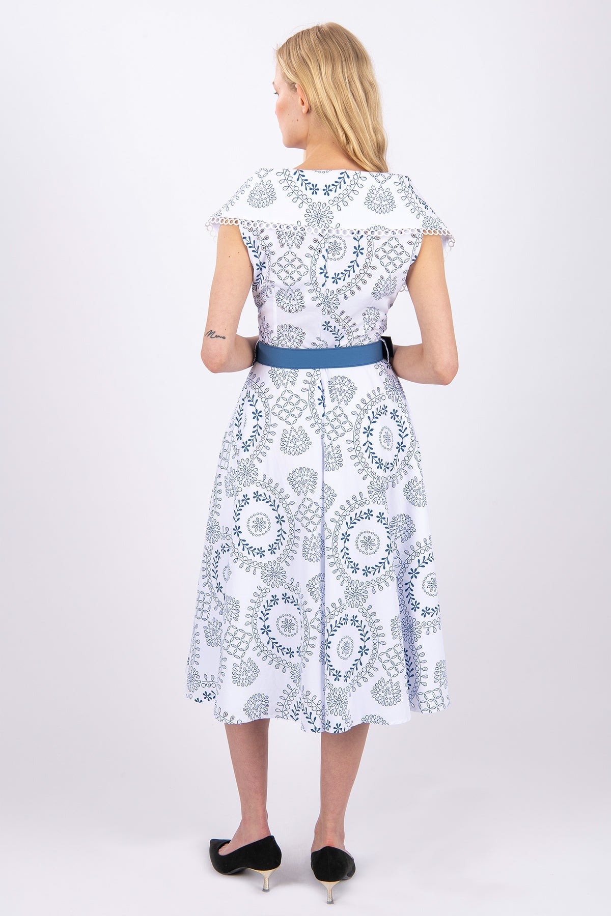 FRN LINE – Blue Broderie Dress with Guipure Collar for Women