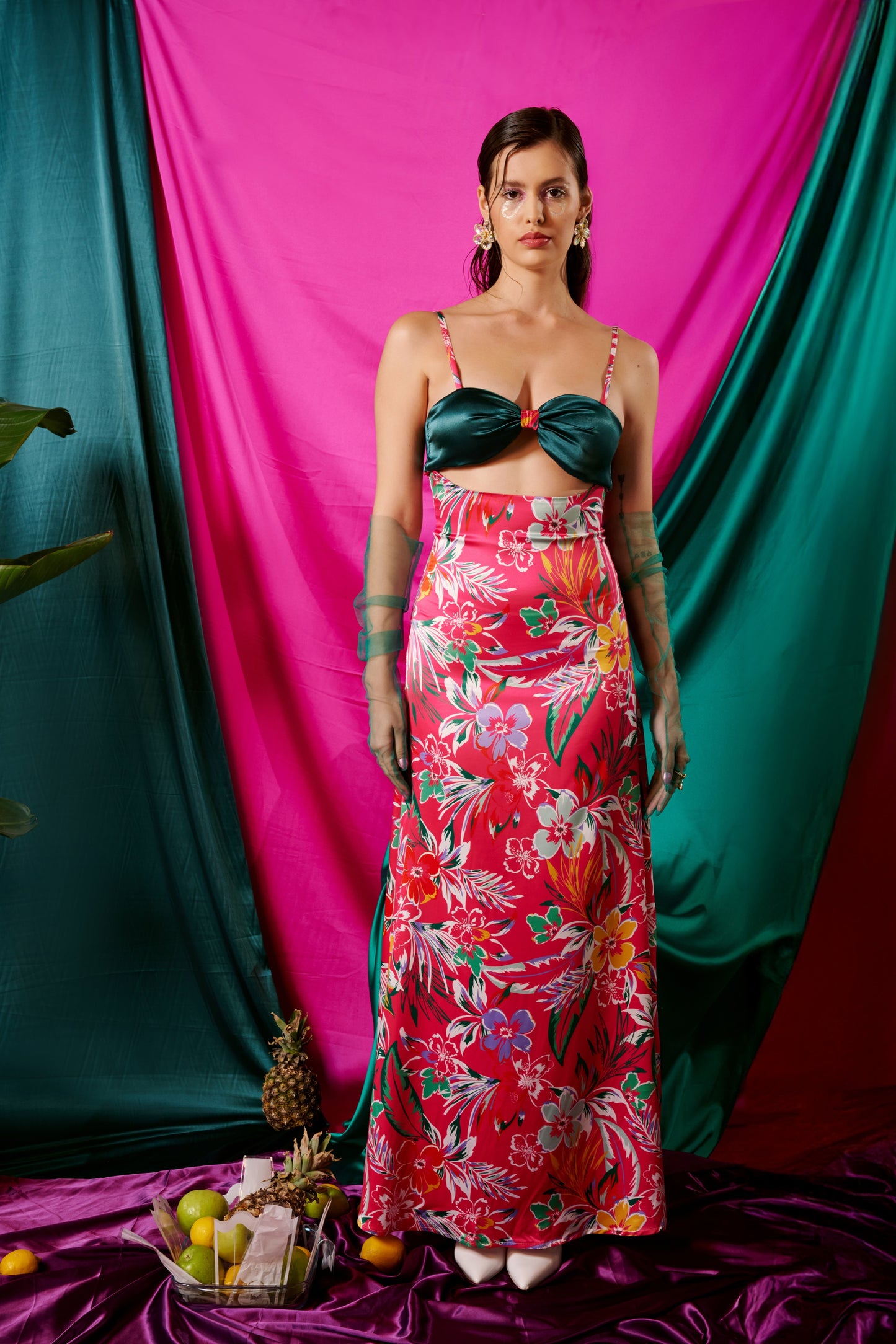 Rhea – Plunge Gown in Emerald Tropic