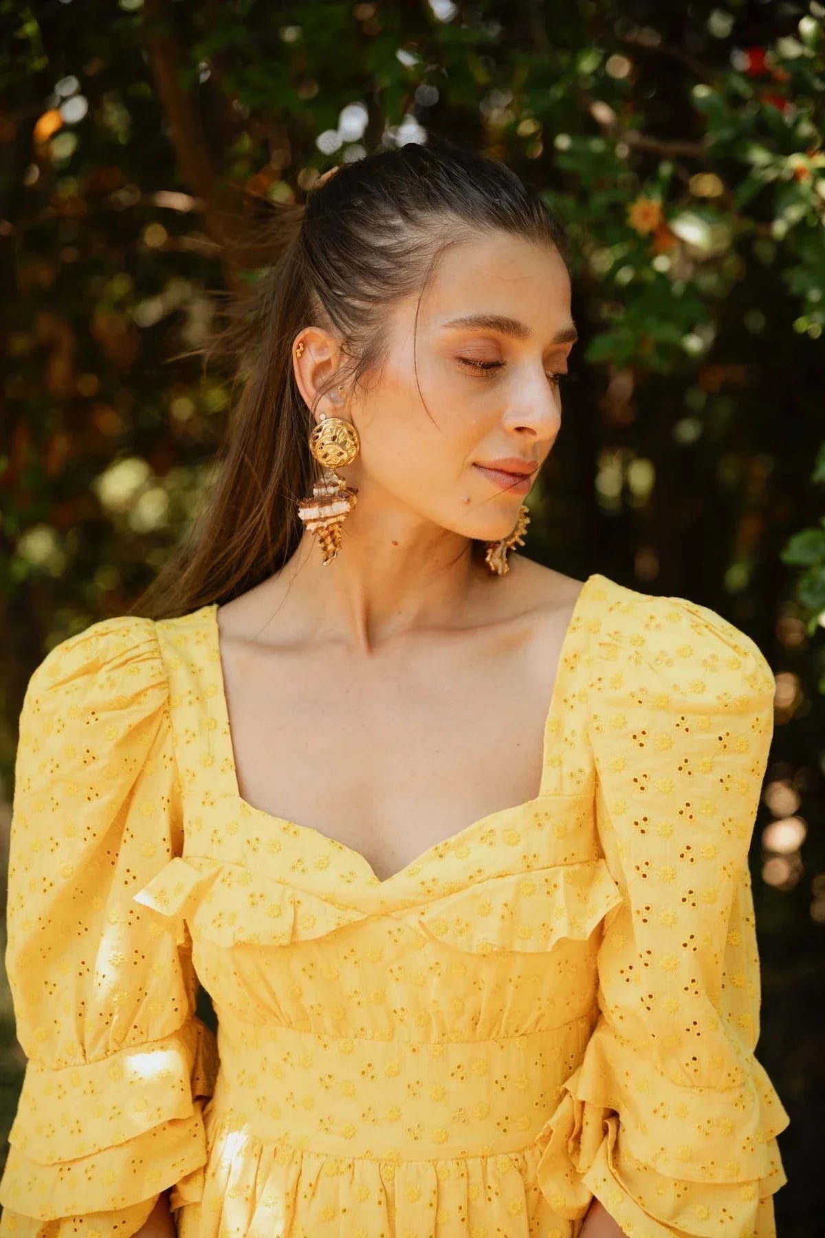 FRN LINE – Yellow Floral Embroidered Layered Mini Dress for Women FRN30391